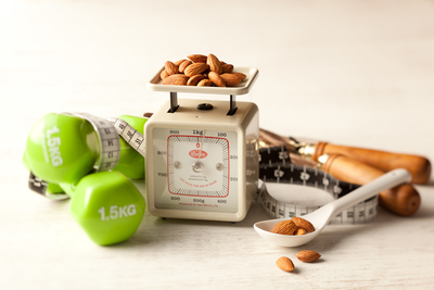 Weight management with almonds